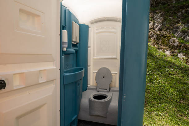 Portable Toilet Options We Offer in Arp, TX